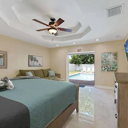 Home With Pool By Pmi Unit 263
